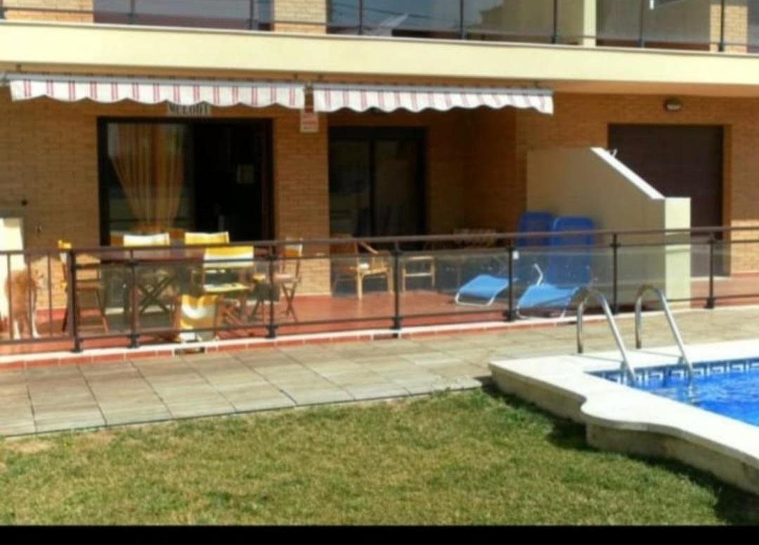 Apartamento Con Terraza Y Acceso Directo A La Piscina Y A 50 M De La Playa Miami Playa Quarto foto